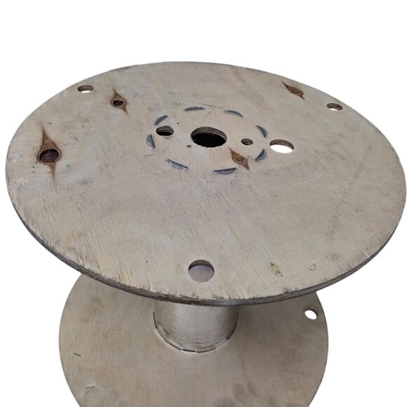 Used 15.5" Diameter Metal Center Wood Plywood Spool Craft Supply Decor - Picture 5 of 5